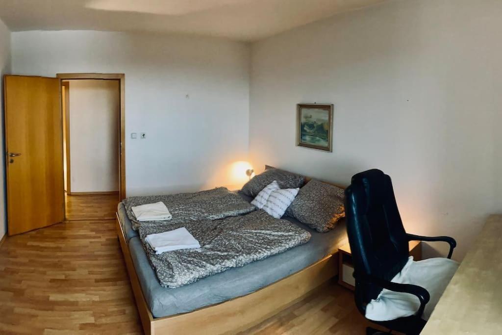 Jasmine Apartment - Free Parking - City Center - Skibus - Tatralandia 5Km Liptovský Mikuláš Exterior foto